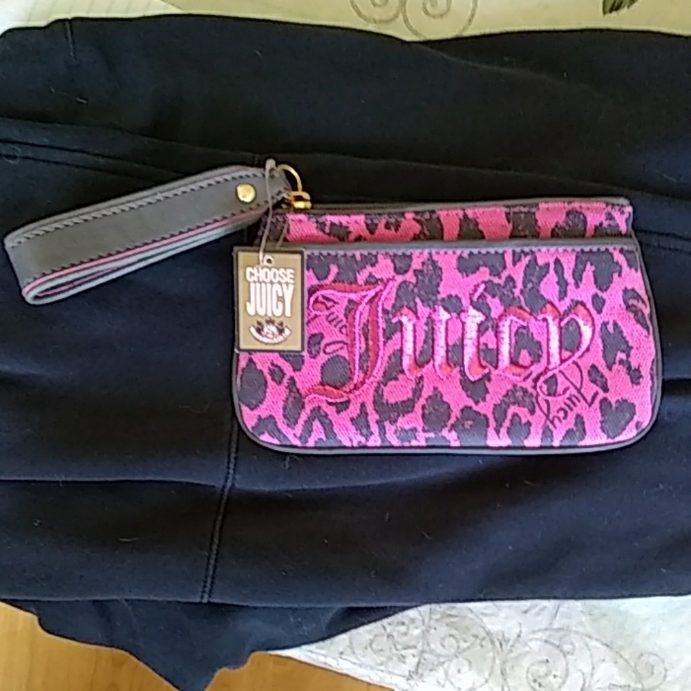 Juicy couture brand new wristlet wallet